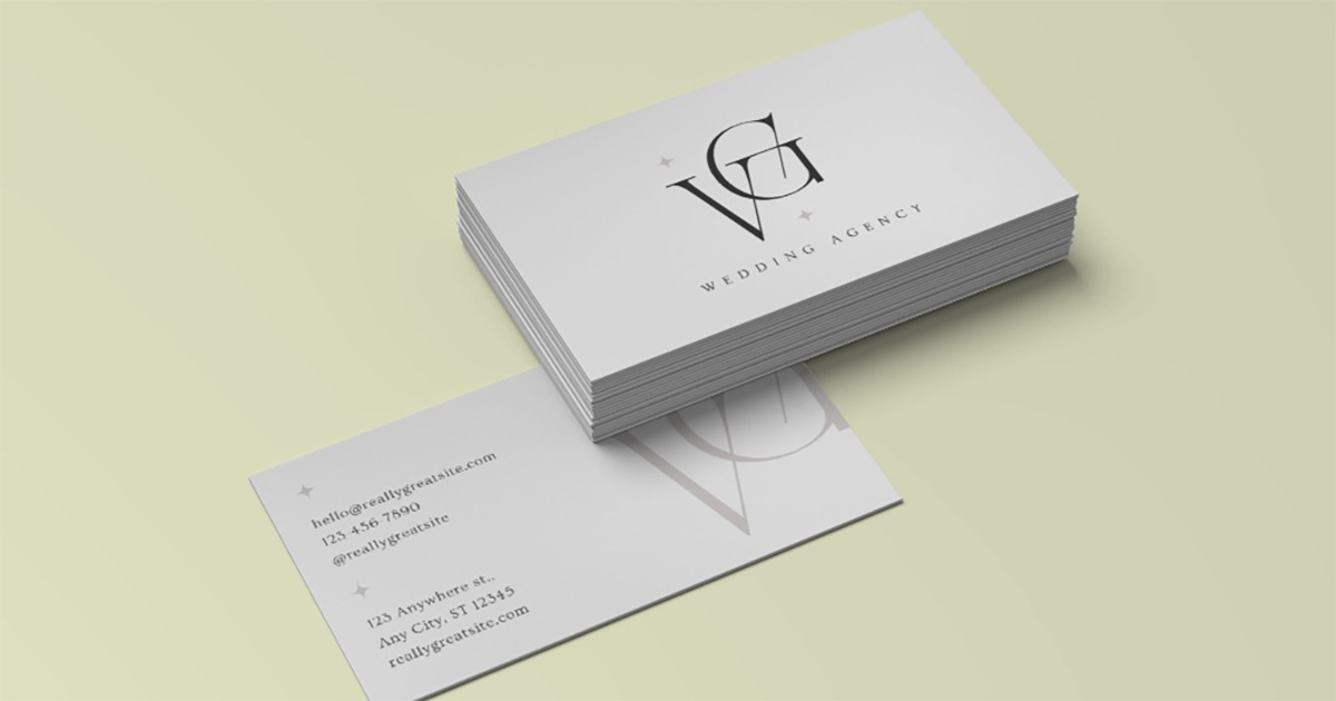 Business Card Size Standards Around the World: What You Need to Know